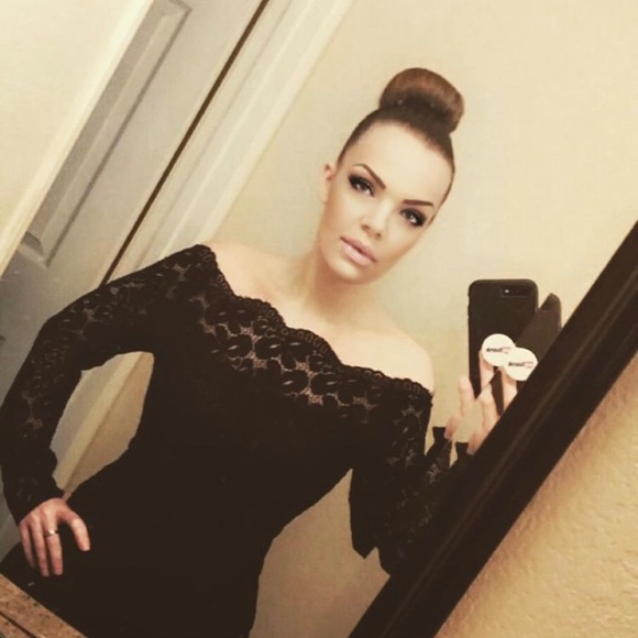 Meet your Posher, Amanda - Picture 4 of 4